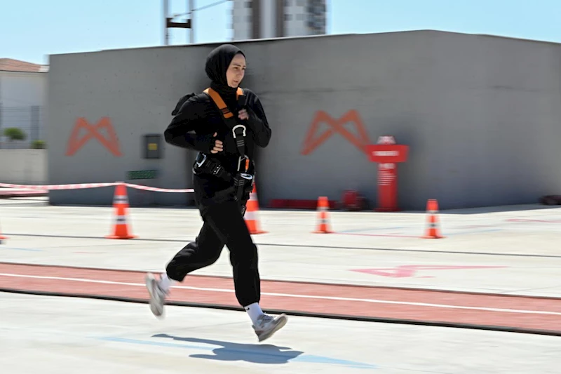 Mersin Büyükşehir İtfaiyesi, Yeni Alımlarla Kadrosunu Güçlendiriyor