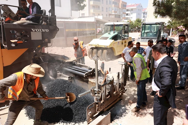 Belediye Başkanı Arı, Toplumun Bütün Kesimleriyle Kucaklaşıyor