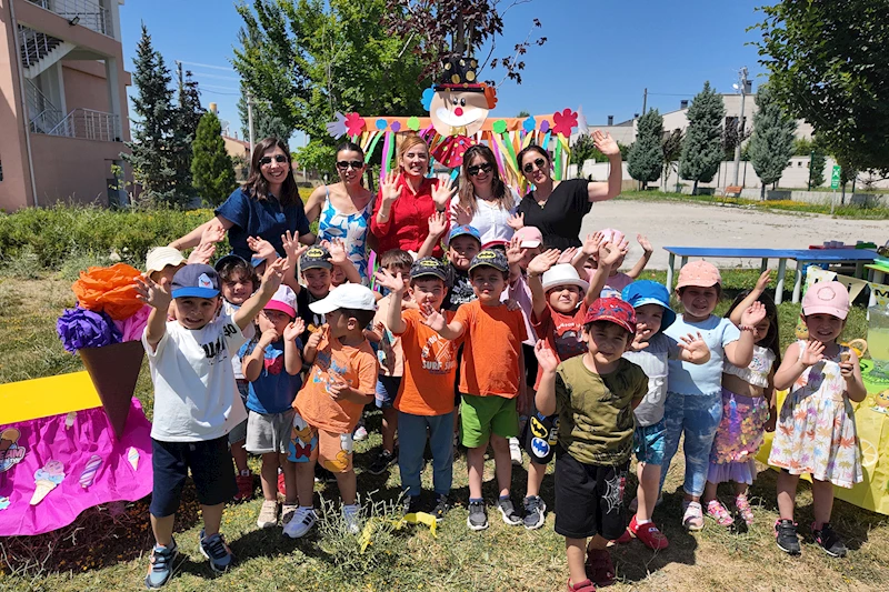 ÇOCUKLAR DOYASIYA EĞLENDİ