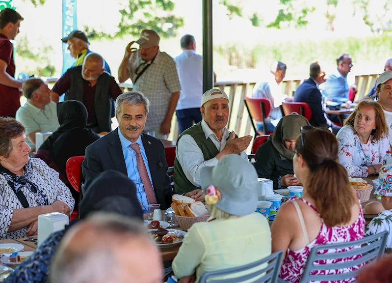 “Yaşlılarımızın yanında olmaya devam edeceğiz”