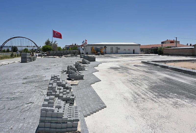 AKSARAY BELEDİYESİ HAMİDİYE ALACA MAHALLESİ’NDE PAZAR YERİ ÇALIŞMALARINA BAŞLADI