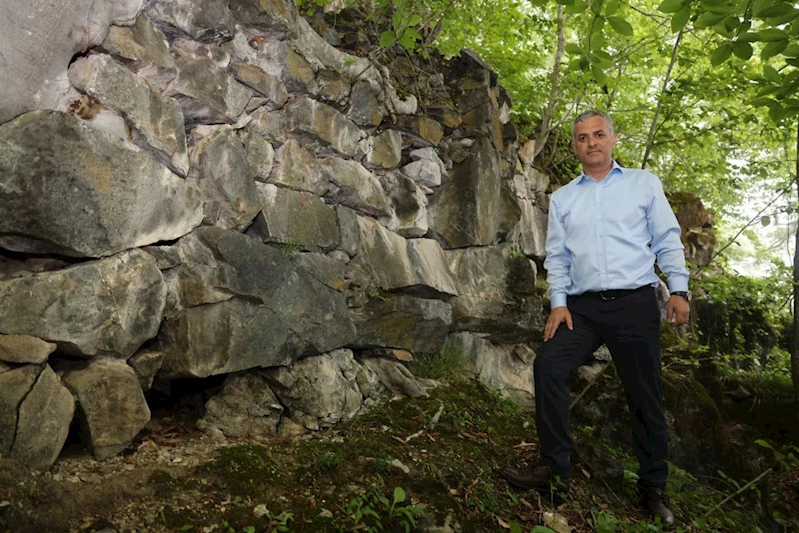 BAŞKANIMIZ KÜLTÜREL MİRASIMIZ TEPEKÖY KALESİNDE İNCELEMELERDE BULUNDU
