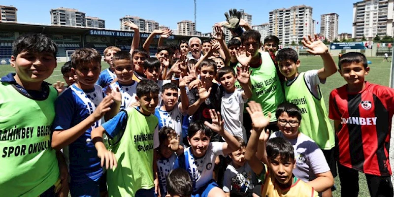 Belediyemiz Öğrencileri Yalnız Bırakmadı