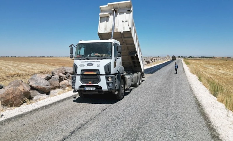BÜYÜKŞEHİR, KARAKEÇİ YOLUNU SATHİ ASFALTLA YENİLEDİ