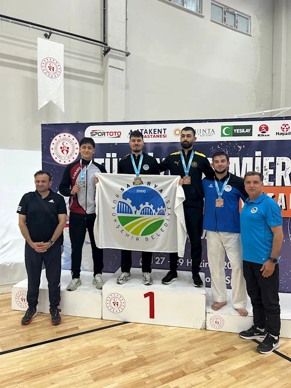 Büyükşehir sporcuları başarılarıyla göz dolduruyor