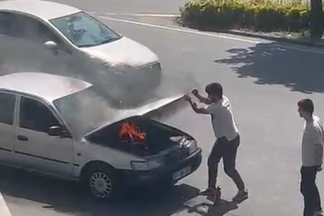 Düzce’de otomobil yangını paniğe neden oldu