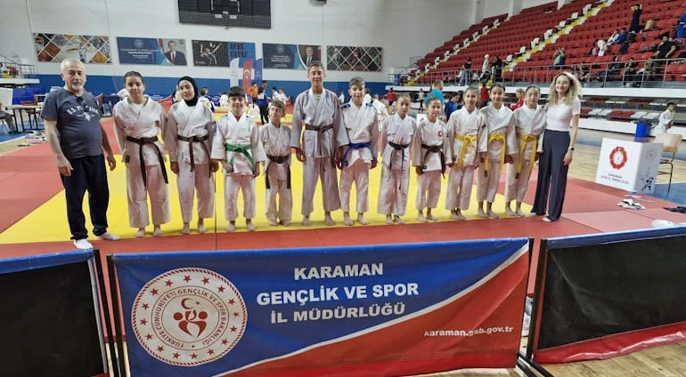 KÜTAHYA BELEDİYESPOR JUDO TAKIMIMIZ ŞEHRİMİZE MADALYALARLA DÖNDÜ