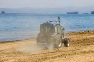 YALOVA BELEDİYESİ’NDEN SAHİLLERDE BAYRAM TEMİZLİĞİ