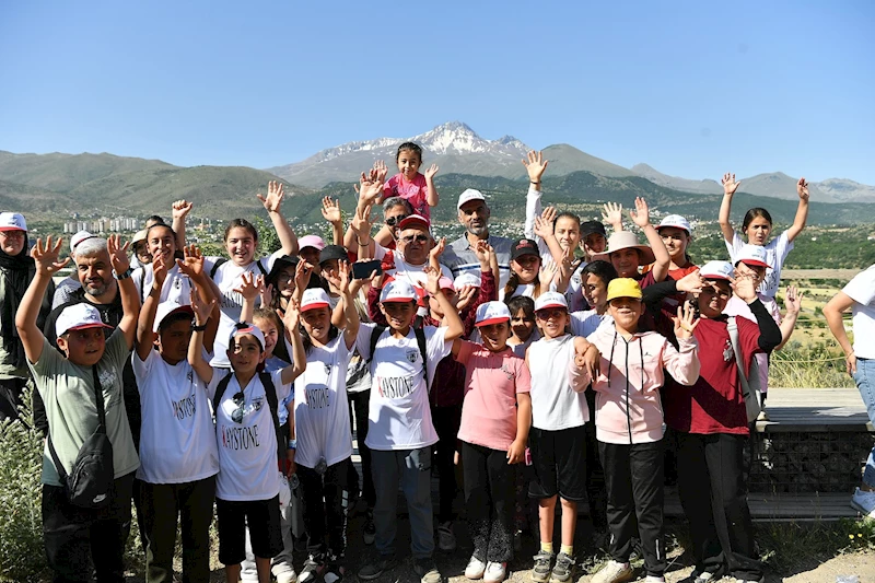 Başkan Büyükkılıç İle Kayseri, Sabah Sporu İçin Doğaya Koştu