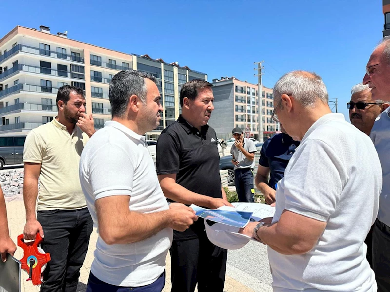 YOL VE KALDIRIM ÇALIŞMALARI TÜM HIZIYLA DEVAM EDİYOR