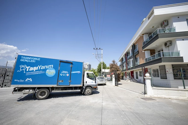 ‘Taşıyanım’ Projesiyle Öğrencilerin Taşınma Derdi de Masrafı da Bitti