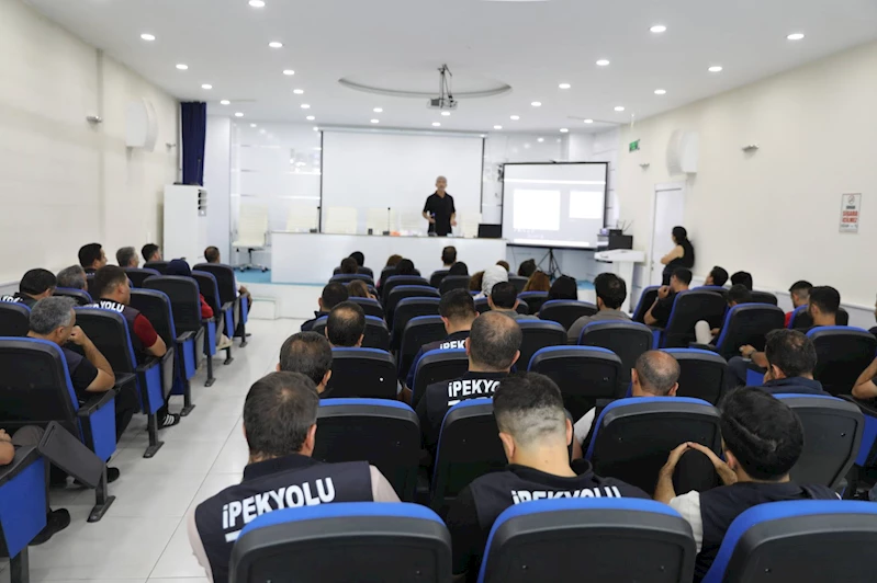 İpekyolu’nda ‘Bağımlılıkla Mücadele’ Semineri Düzenlendi