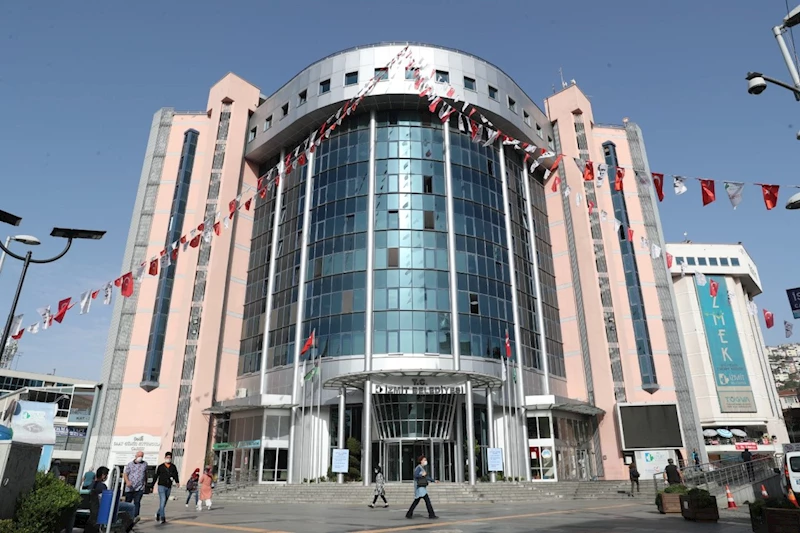 ŞEHİTLERİMİZE SAYGI: İZMİT’TE ÇOCUK ETKİNLİKLERİ ERTELENDİ