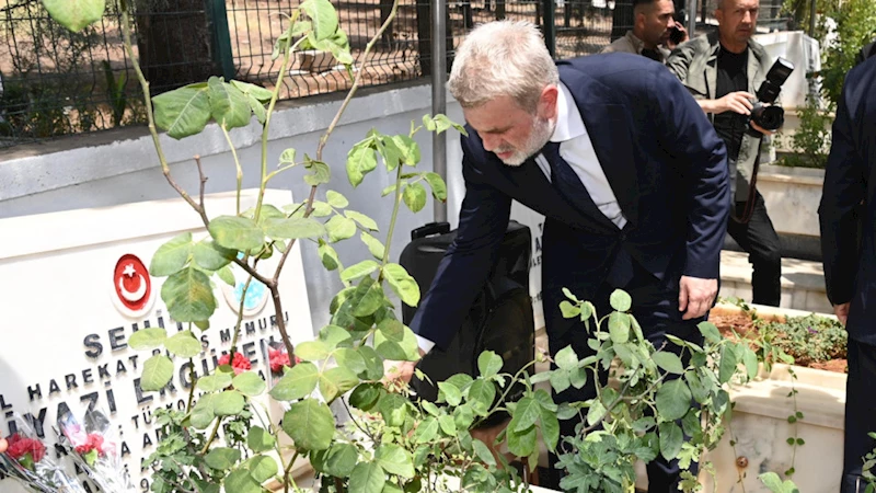 15 Temmuz Şehidi Niyazi Ergüven Kabri Başında Dualarla Anıldı