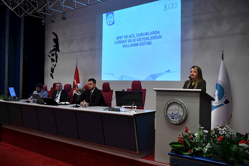 Kayseri Büyükşehir’de Akıllı Şehircilik ve Afet İşlerine Yönelik İki Önemli Eğitim