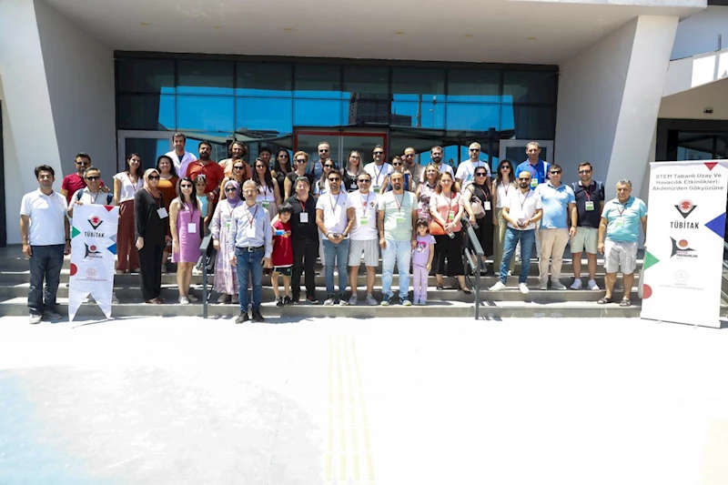 Mercan Bilim Merkezi Öğretmenleri Ağırladı