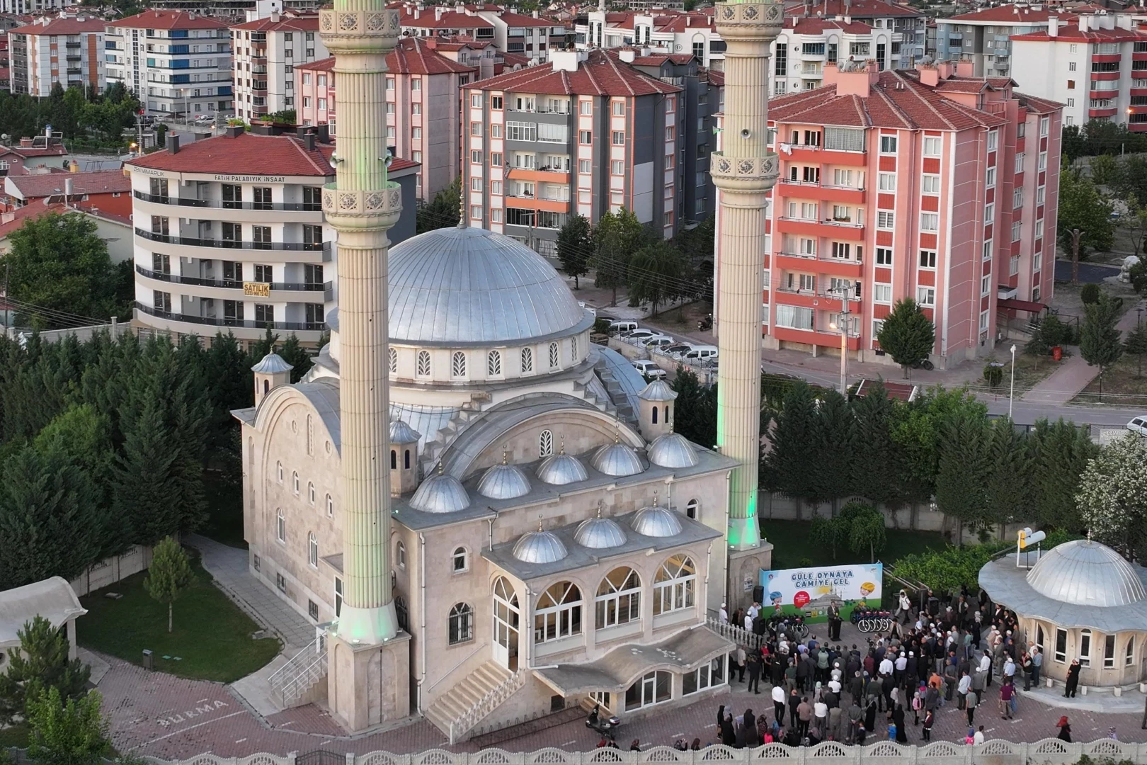 Konya’da “Güle Oynaya Camiye Gel” coşkusu başladı