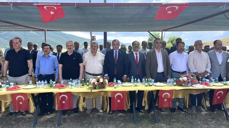 BAŞKANIMIZ, ŞİRAN VE KELKİT’TE ŞENLİKLERE KATILDI