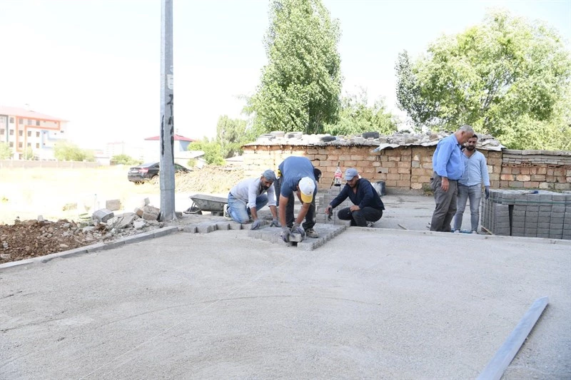 MUŞ BELEDİYESİ ÇALIŞMALARINA DEVAM EDİYOR!