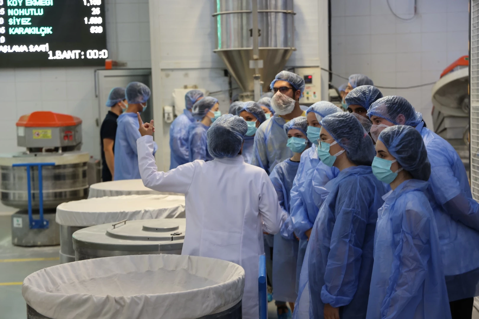 Bursalı gençlerden BESAŞ’a teknik gezi