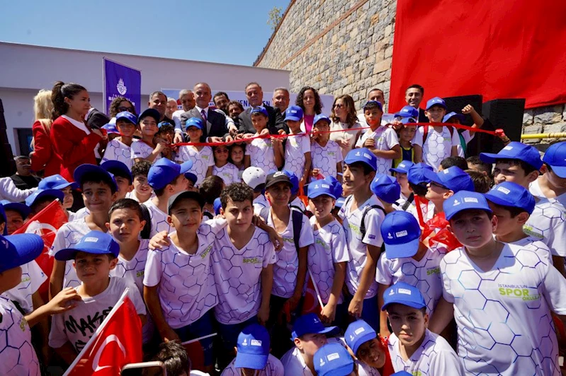 SAFA TEPESİ SPOR TESİSİ YENİLENDİ