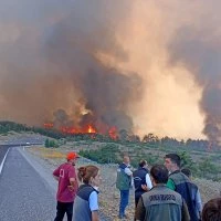 Başkan Bozbey, “Yangının 6 farklı bölgede bir anda başlamış olması düşündürücü”