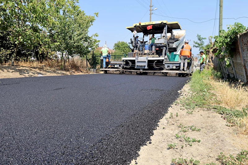 Serdivan’ın 3 önemli mahallesine bağlantıyı sağlayan hat sil baştan
