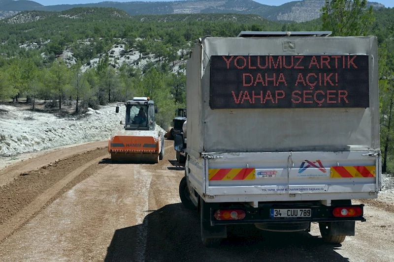 Mut’ta Tarımın Kalbine Büyükşehir’den Konforlu Ulaşım