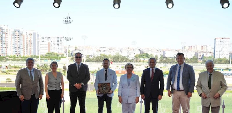 Çorlu Belediye Başkanlığı Koşusu Veliefendi Hipodromunda Gerçekleştirildi