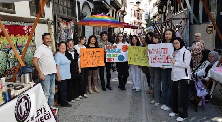 GERMİYAN SOKAK FARKINDALIK ETKİNLİKLERİNE EV SAHİPLİĞİ YAPTI