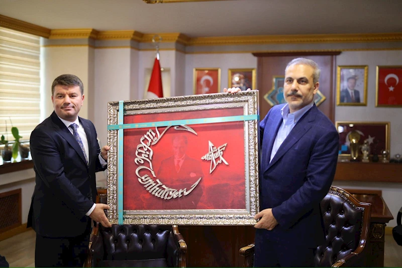 AKSARAY BELEDİYESİ’NİN VİZYON PROJELERİ BAKAN FİDAN’DAN ÖVGÜ ALDI