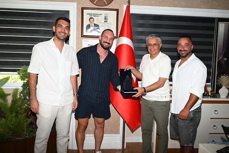 Başkan Topaloğlu’na teşekkür ziyareti