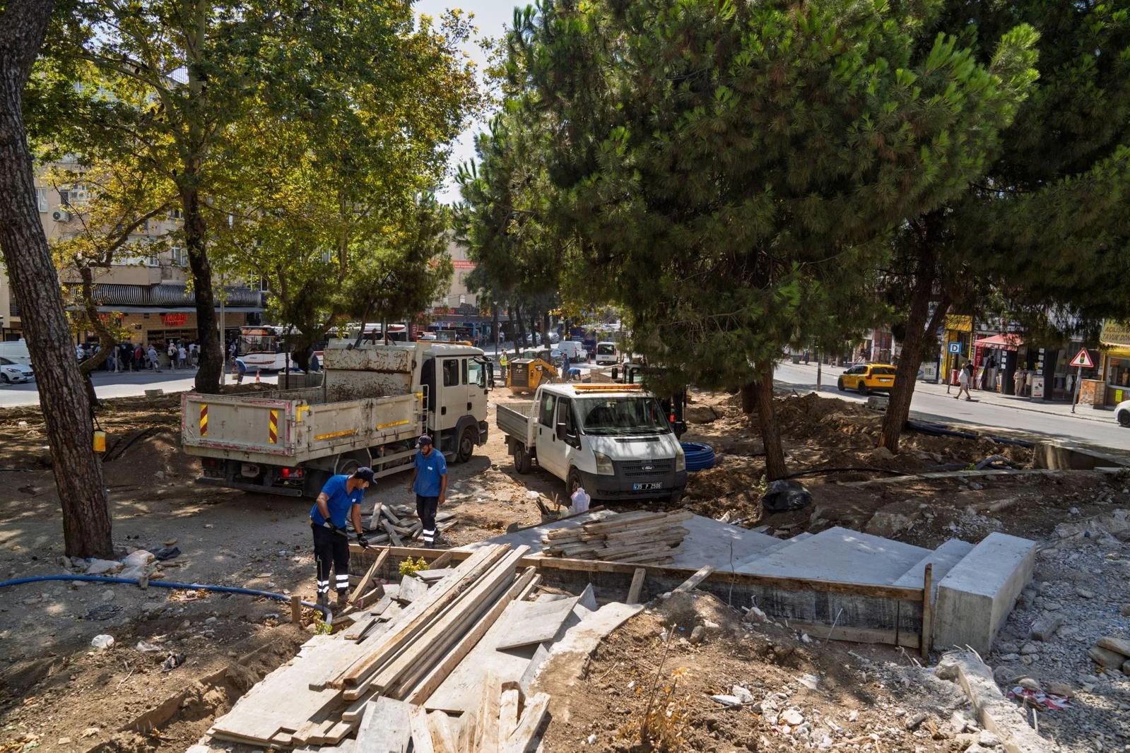 Şirinyer Beyazıt Aykut Parkı yenileniyor