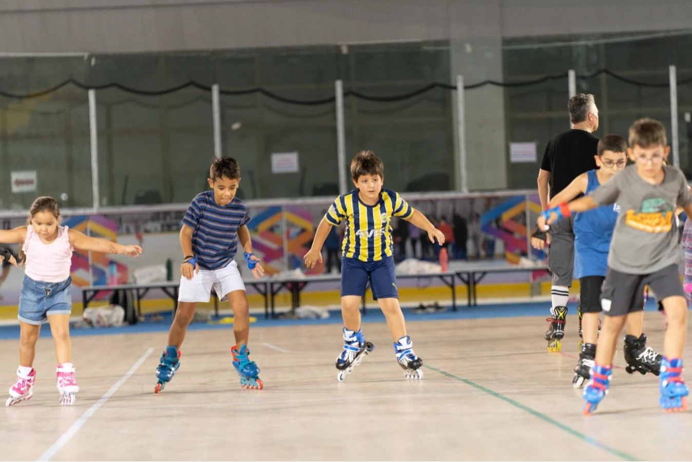 İzmir’de tekerlekli paten kursuna ilgi yoğun