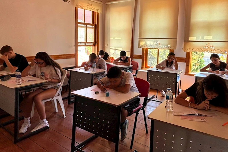 Bilgi Evi’nde LGS Öncesi Deneme Heyecanı