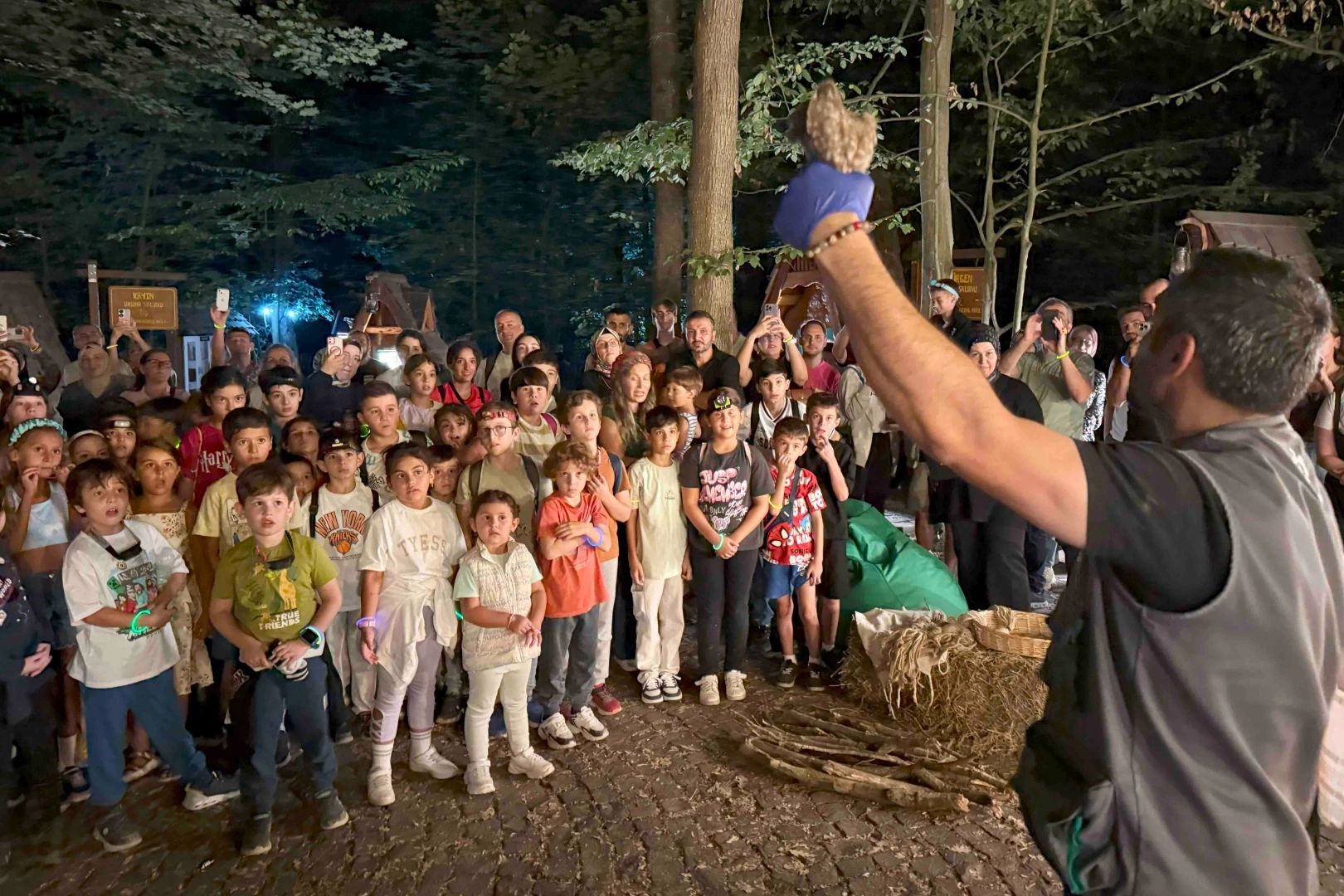 Kocaeli Ormanya’da çocuklara özel gece yürüyüşü