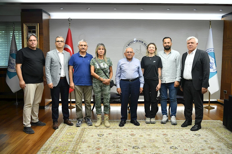 Kayseri Kent Konseyi’nden 7,5 Milyon Yıllık Fosil Çalışmaları Sunumu ve Başkan Büyükkılıç’a Ziyaret