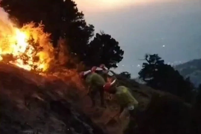Denizli Pamukkale’deki orman yangını büyük ölçüde kontrol altında