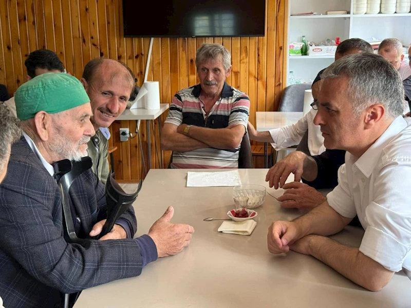 BAŞKANIMIZ ÇAMLIYURT MAHALLE SAKİNLERİYLE BİR ARAYA GELDİ