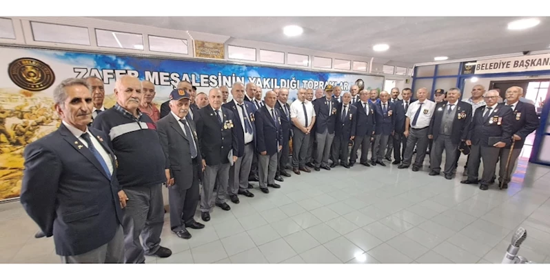 Gazilerden Başkan Özaşkın’a Anlamlı Ziyaret