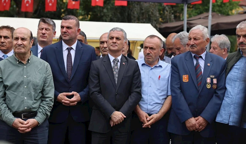 BAŞKANIMIZ ŞEHRİMİZE TAKDİM EDİLEN İSTİKLAL MADALYASI TÖRENİNE KATILDI