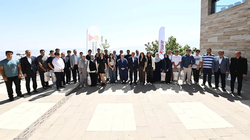 Büyükşehir, YKS’de Dereceye Giren Öğrencileri Özel Bir Programla Onurlandırdı