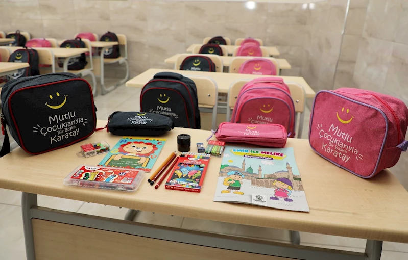 9 BİN ÖĞRENCİYE ÇANTA VE KIRTASİYE SETİ HEDİYESİ