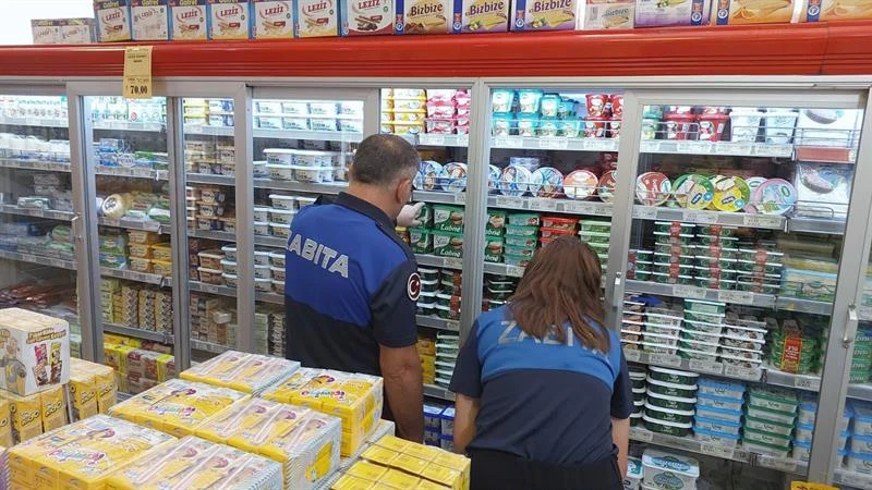 SİİRT BELEDİYESİNDEN HİJYEN VE GIDA GÜVENLİĞİ DENETİMLERİ