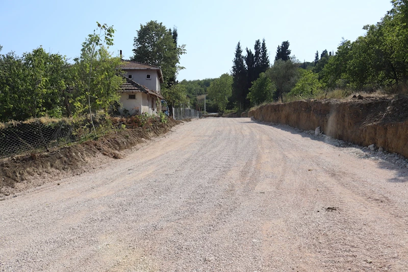 İZMİT BELEDİYESİNDEN ARIZLI MAHALLESİ’NE YENİ İMAR YOLU