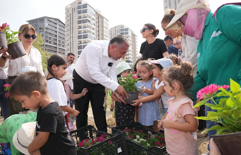 Fidanlar; Yanan Ormanlar, Çocuklar ve Zeydan Karalar İçin Dikildi