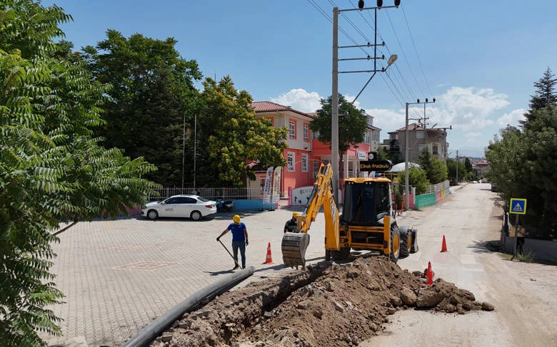 Elmalı Gündoğan Mahallesi’nde  2 kilometrelik yeni içme suyu hattı