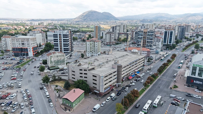 Büyükşehir, Tacettin Katlı Otoparkı