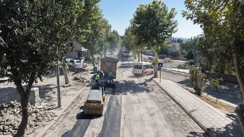 KASKİ Sahada; Altyapısı Tamamlanan Yollarda Kaplamalar Sürüyor