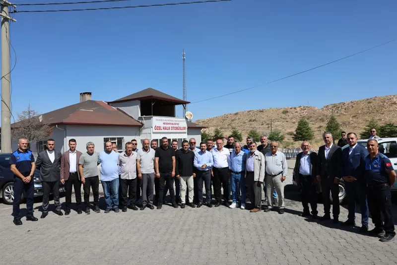 Başkan Rasim Arı, Halk Otobüsü İşletmecileriyle Buluştu